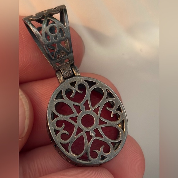 Silpada Sterling Silver Red Cabochon Filigree Pendant & Earrings Set 925 - Picture 3 of 6